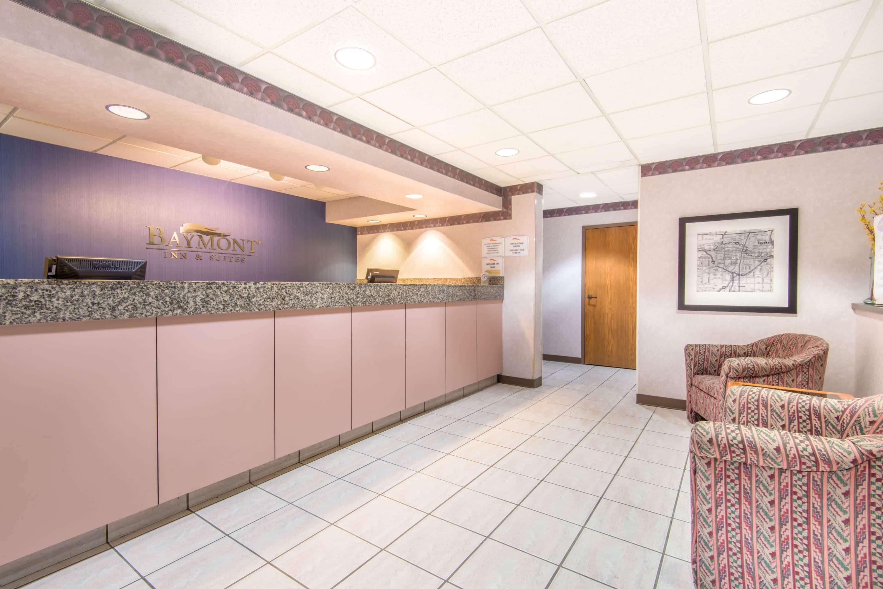 Baymont By Wyndham Topeka Luaran gambar